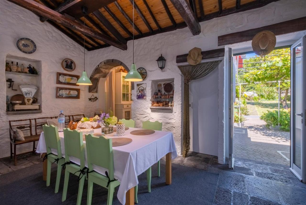 Casa Tradicional Da Vila Vila Franca do Campo Kültér fotó